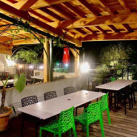 Camping Les Chenes Chauzon Esterno foto