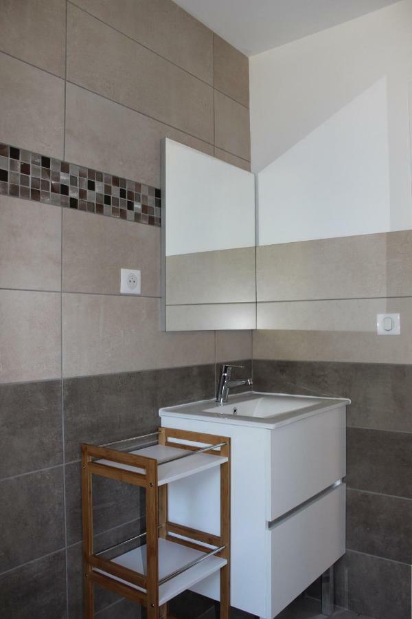 Camping Les Chenes Chauzon Esterno foto